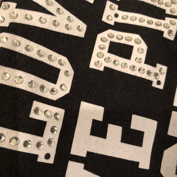 Victoria’s Secret Pink Bundle - Picture 2 of 6